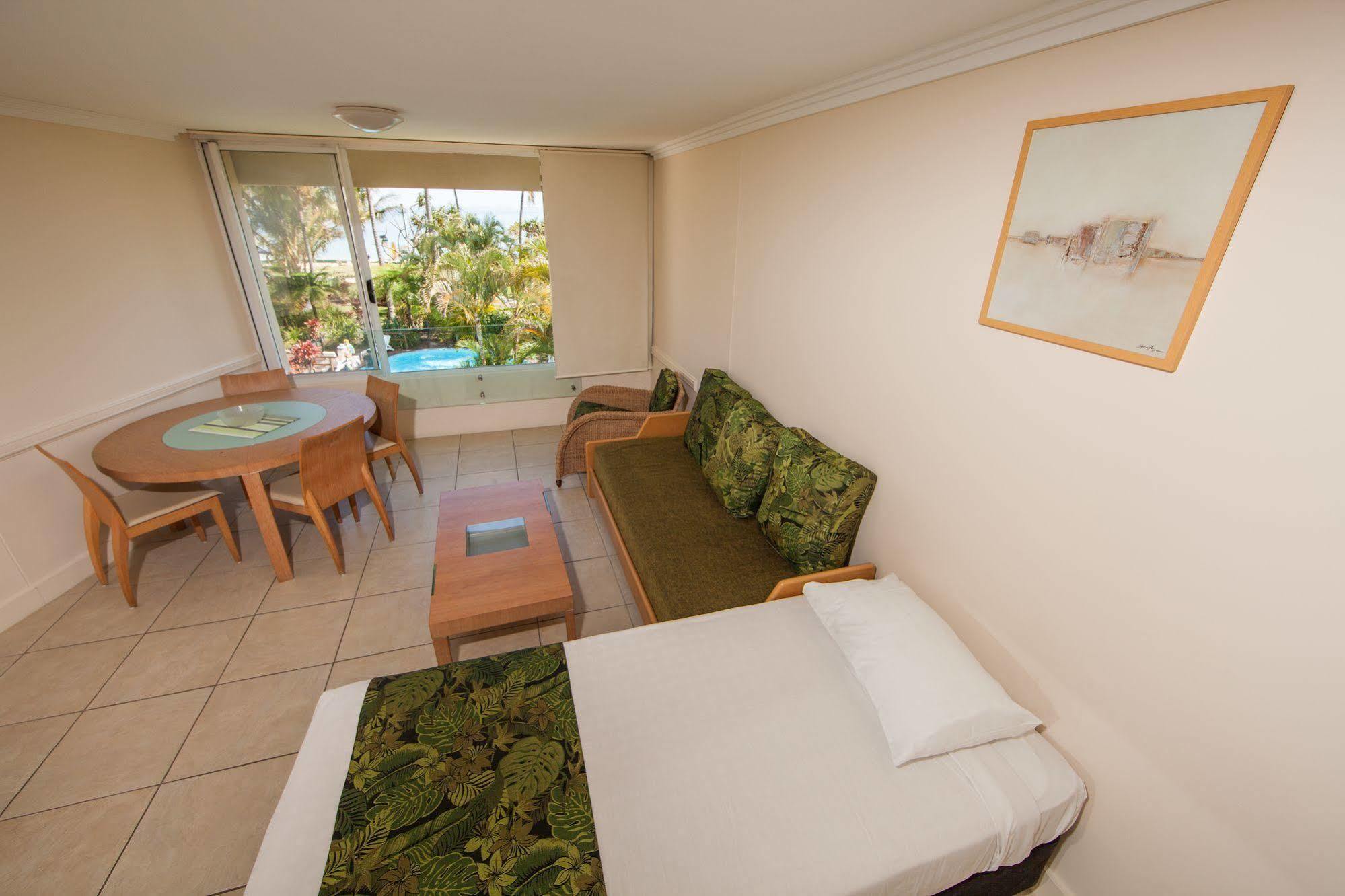 Tangalooma Island Resort Buitenkant foto