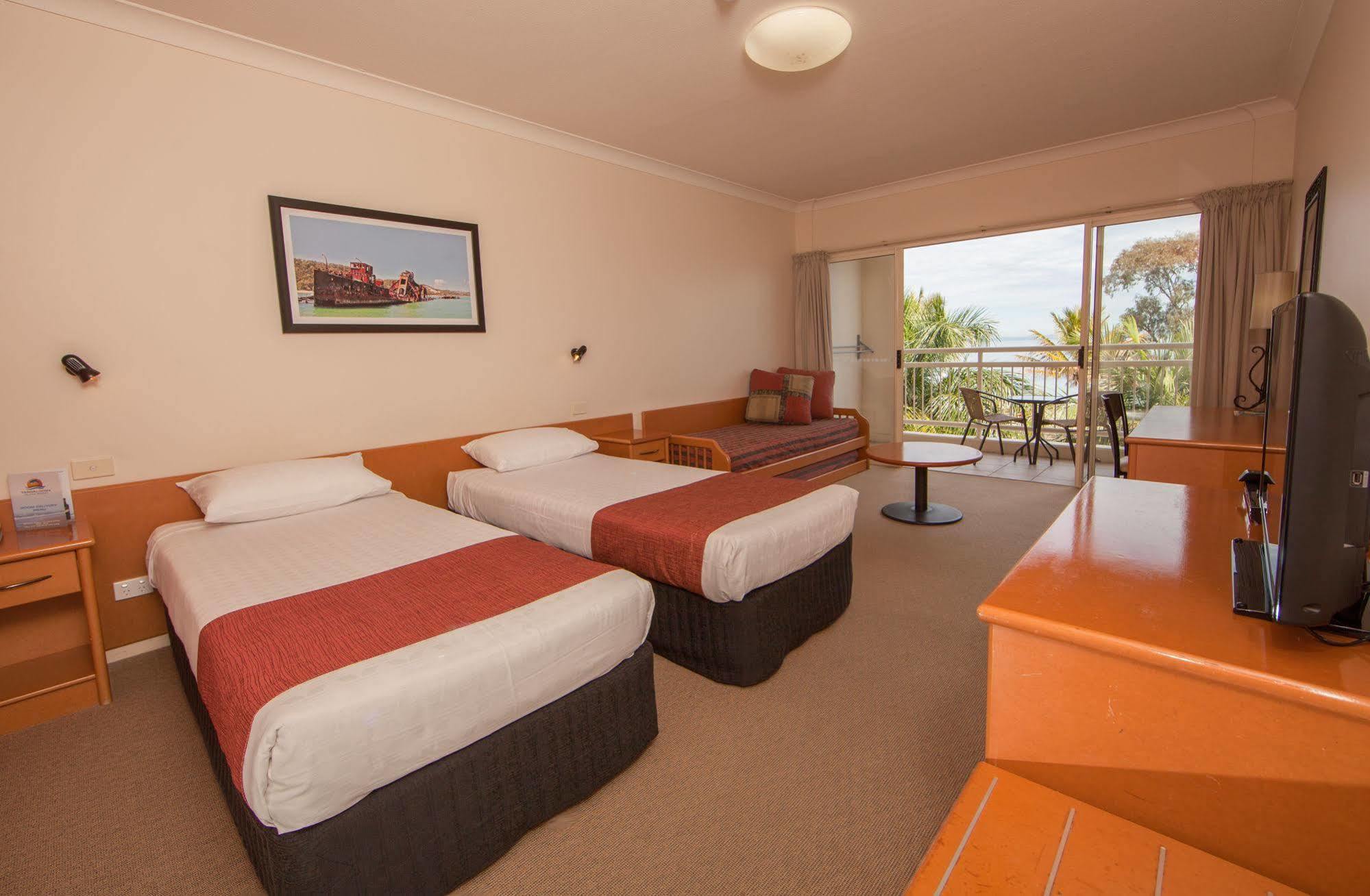 Tangalooma Island Resort Buitenkant foto